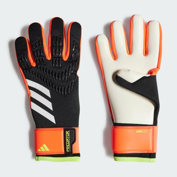 Predator League Goalkeeper Gloves Black IN1600 01 standard