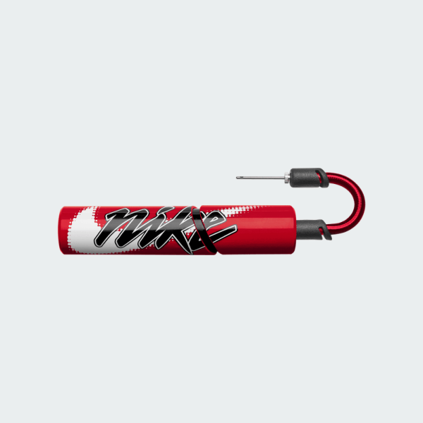 Nike Essential Ball Pump