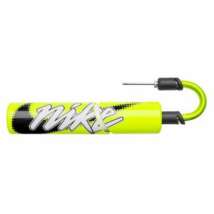 Nike Essential Ball Pump