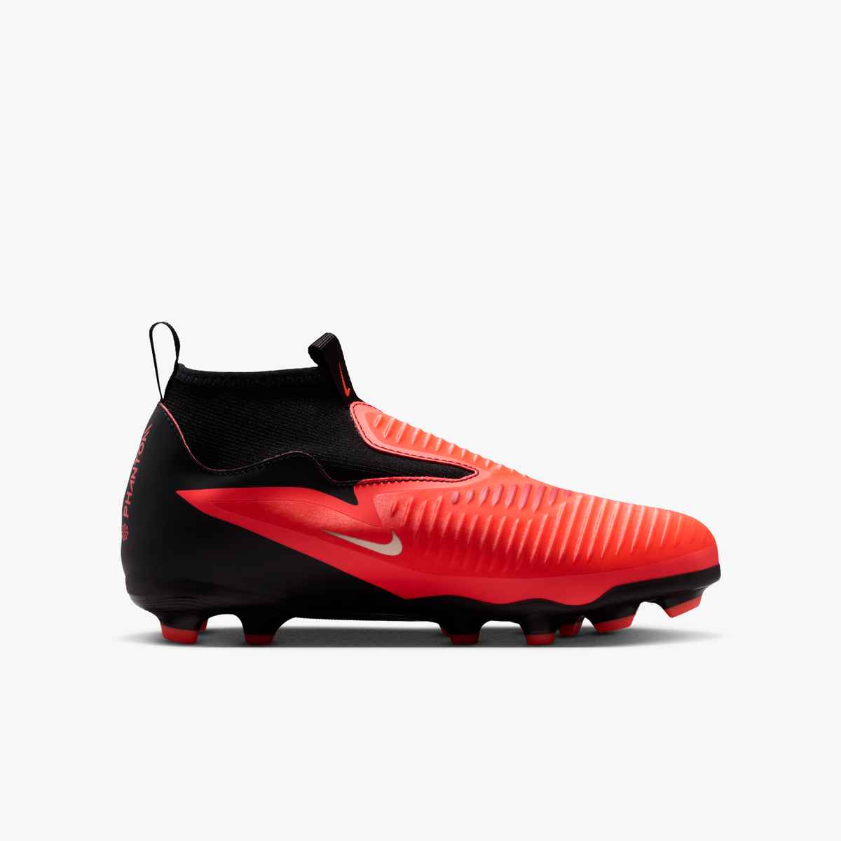 Nike JR Phantom 6 High Academy FG/MG – Image 2
