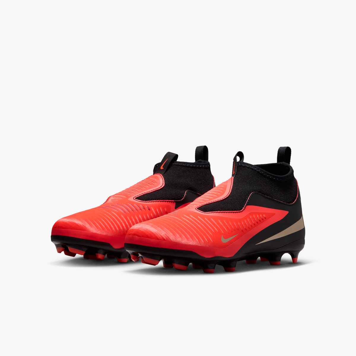 Nike JR Phantom 6 High Academy FG/MG – Image 6