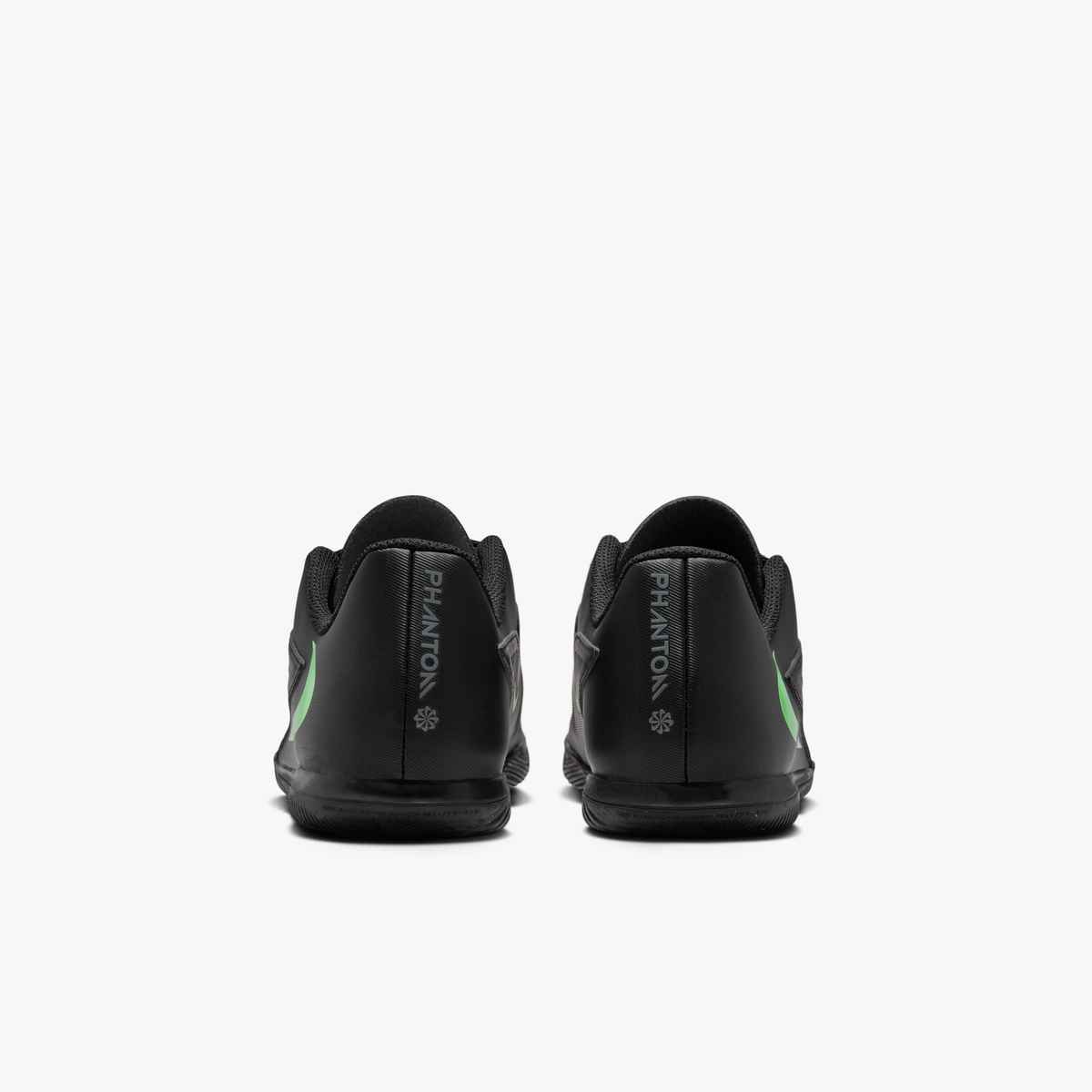 Nike JR Phantom 6 Low Club IC – Image 4