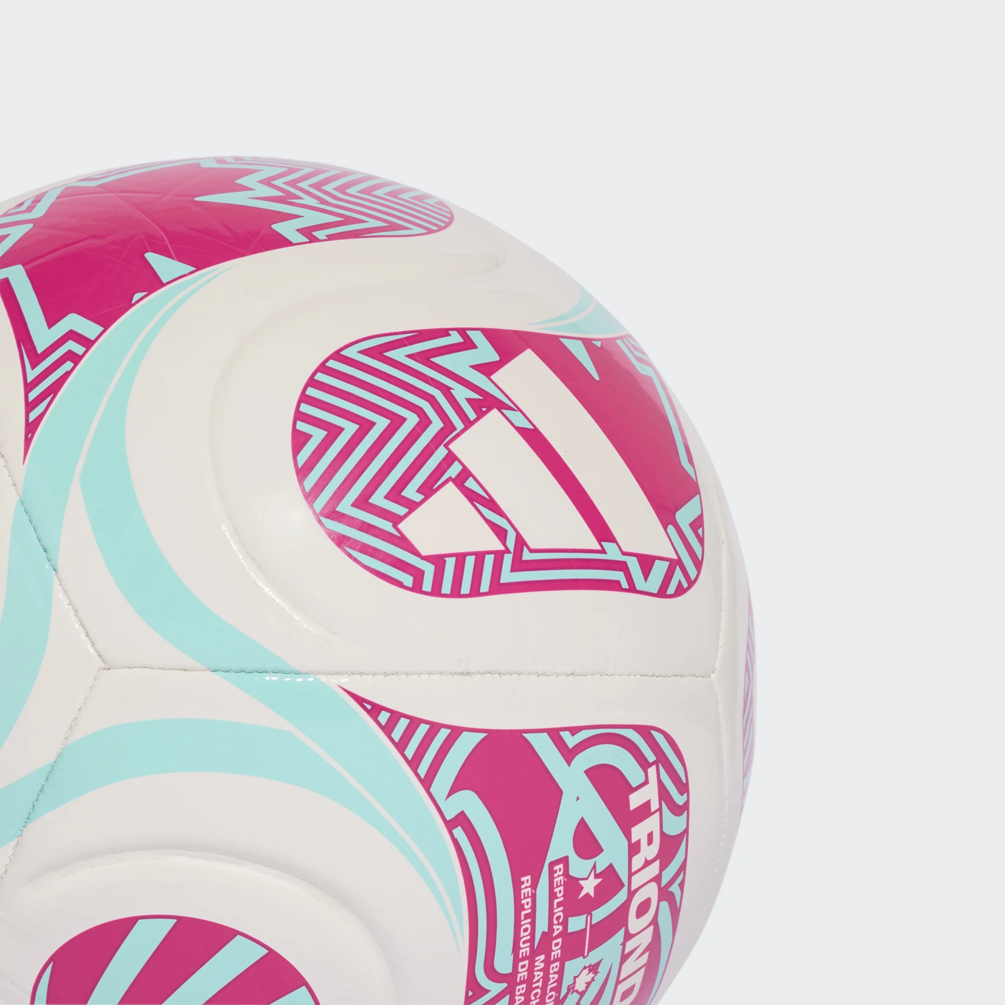Adidas Ballon WC Club – Image 4