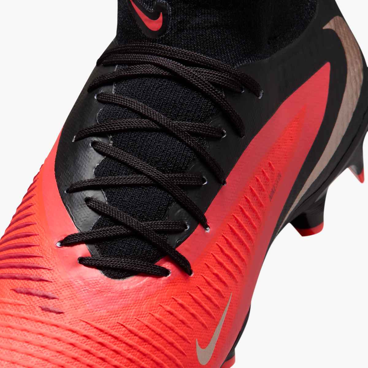 Nike Phantom 6 High Acad FG-MG – Image 7