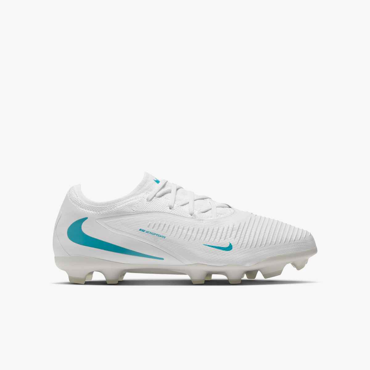 Nike JR Phantom 6 Low Pro FG-MG – Image 2