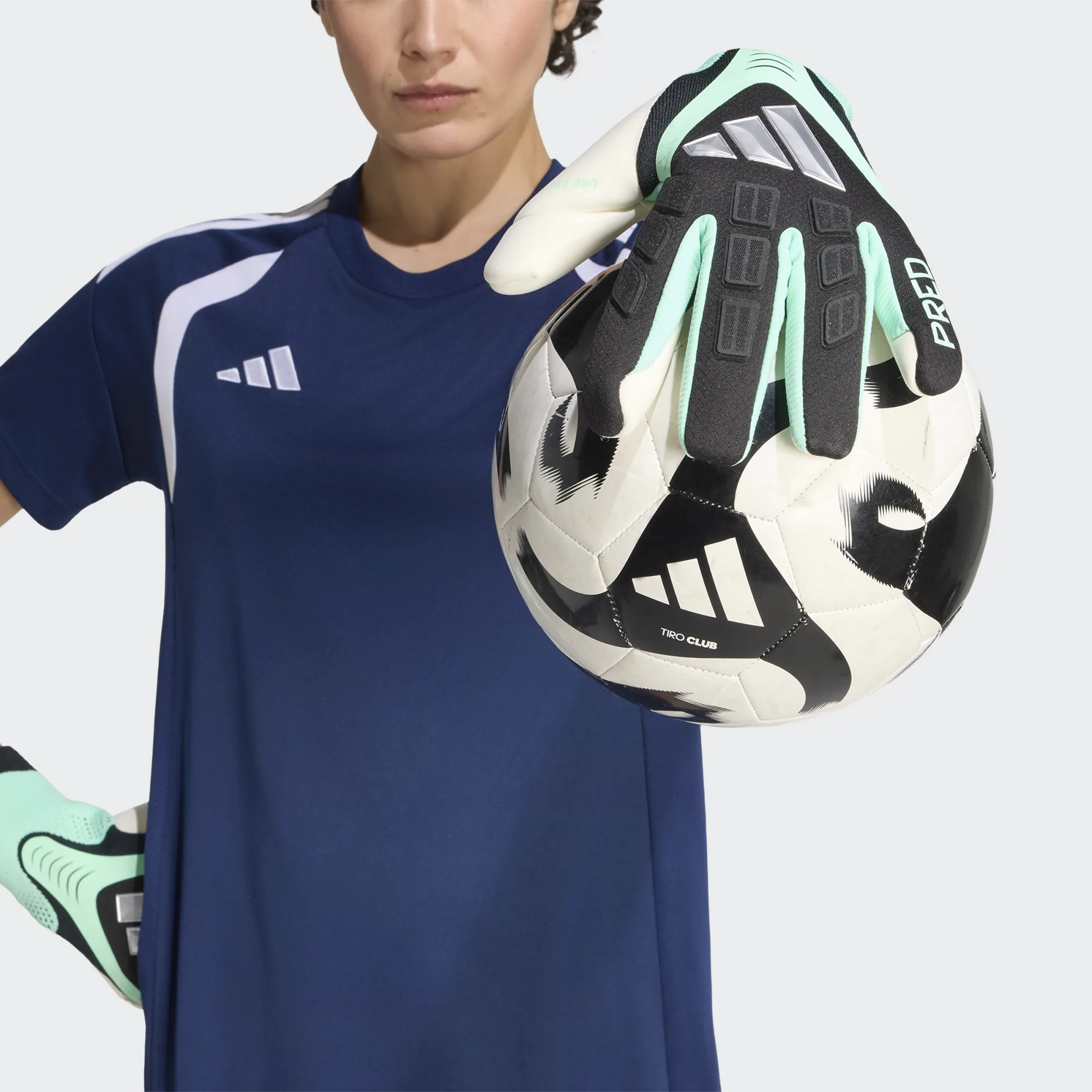 Adidas Predator Pro Goalkeeper Glove – Image 4